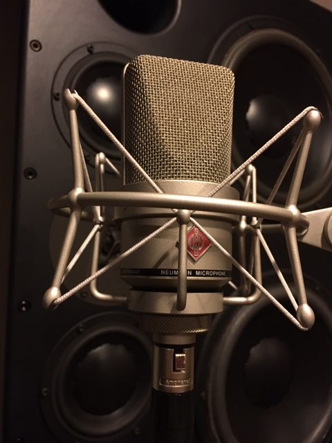 Neumann TLM103